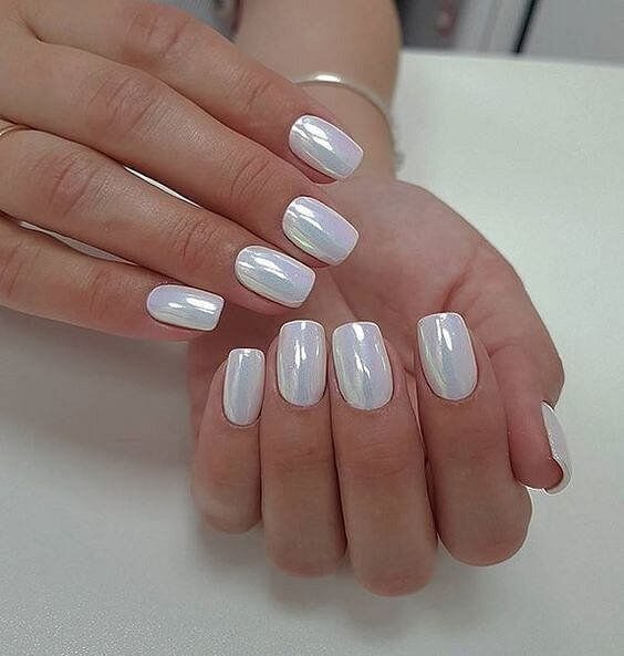 Chrome metallic tips on glossy white nails by nailbeautyguide