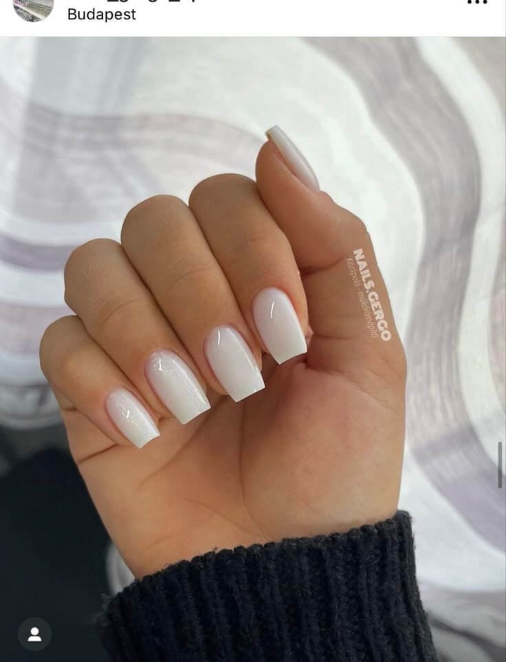 Glossy White Nails by nailbeautyguide