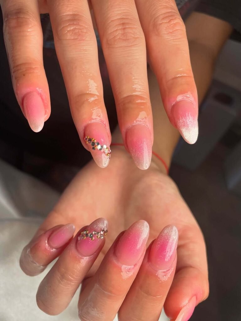 Sky gradient nails with soft transitions by nailbeautyguide