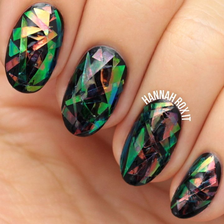 Shattered glass effect nails with mirror pieces by hannahroxit