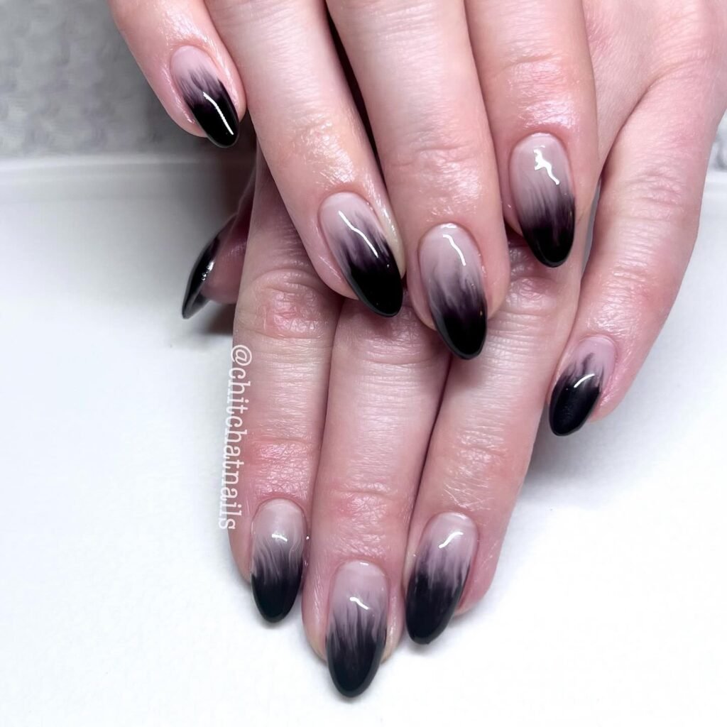 Smoky wispy nails with mirror accents by chitchatnails