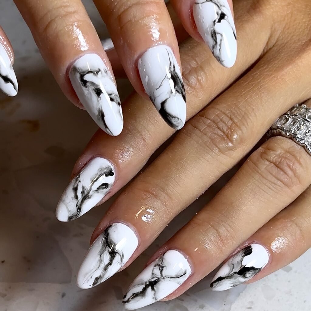 White background with gray marble veining by nailbybella_