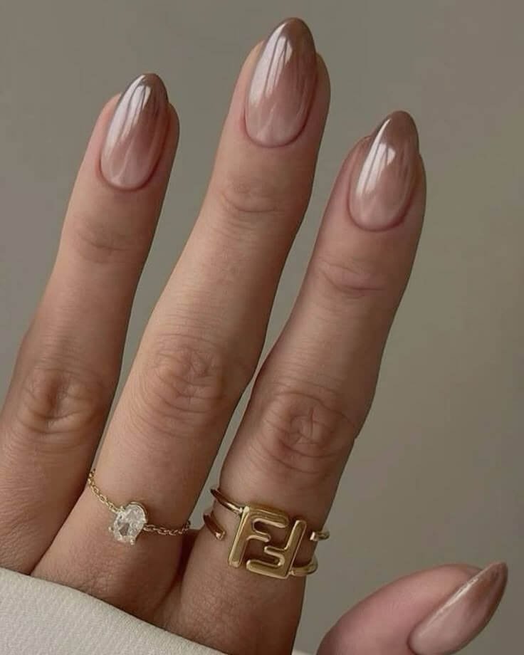 Brown-to-cream ombre fall gel colors nails by nailbeautyguide