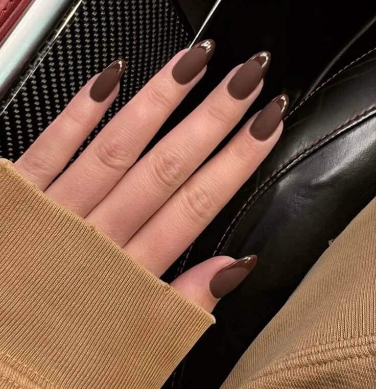 Matte brown October nails with an earthy fall vibe by nailbeautyguide