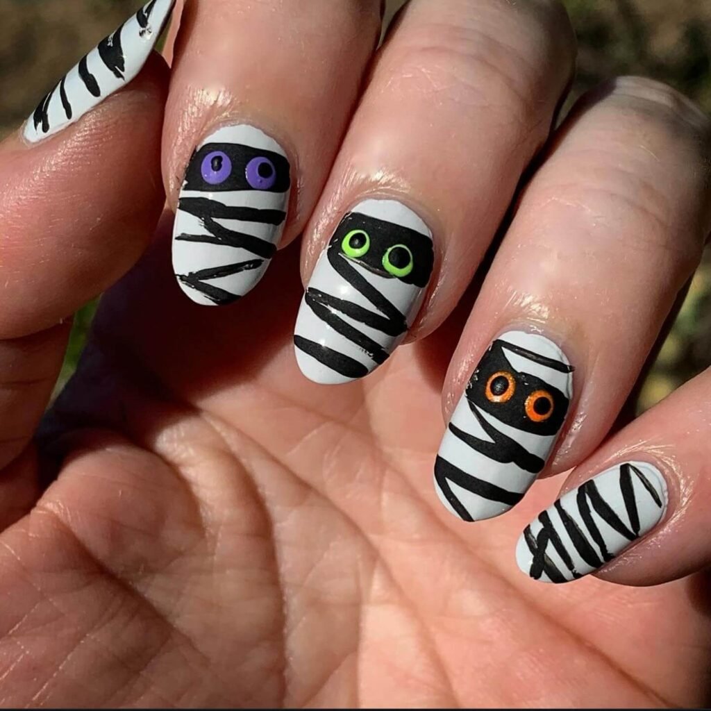 Mummy wrap inspired nail art by dimensionnails