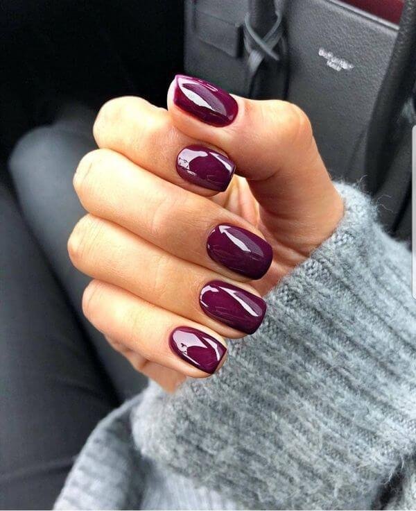 Translucent grape-jelly purple gel manicure by nailbeautyguide