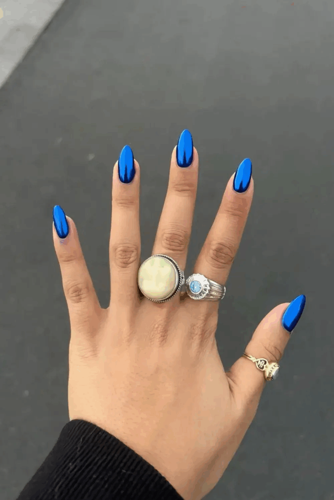 Hypnotic Royal Blue Chrome Winter Nails December by nailbeautyguide