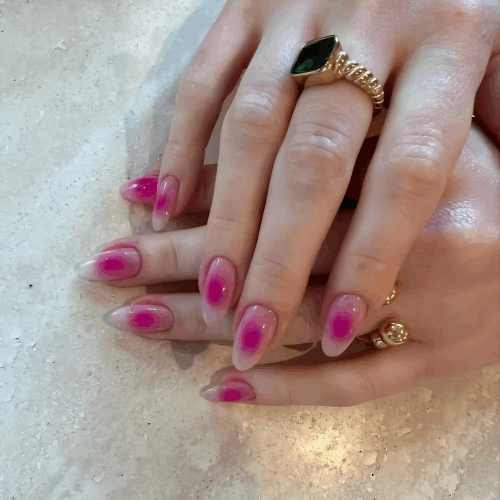 peony pink aura nails by nailsbyzola