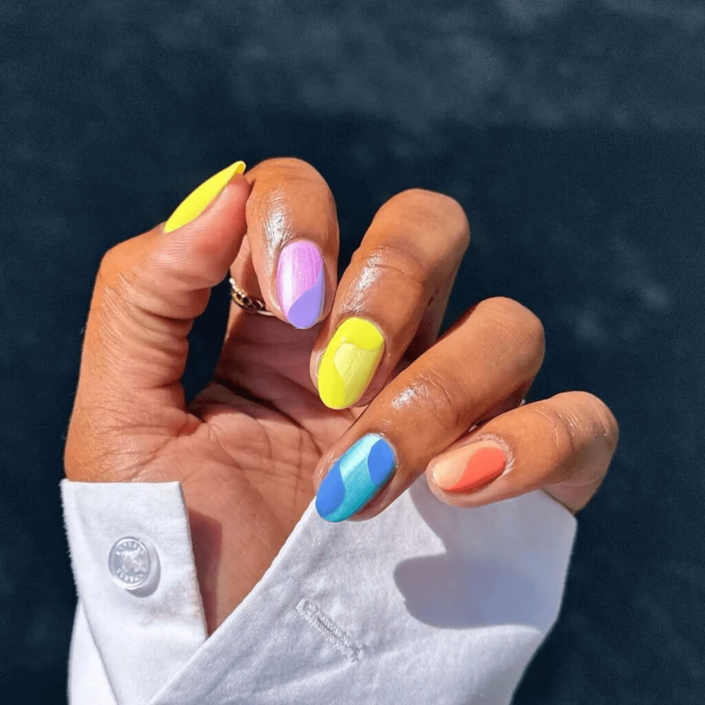 Colorful swirl nail art with dual matte finish. by lolo.nailedit