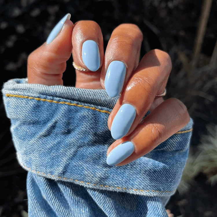 Solid, Opaque Periwinkle Blue Manicure by lolo.nailedit