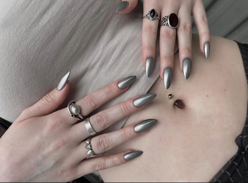 Sassy and simple shade with a plain silver chrome finish. by 1999houseofnailsnz
